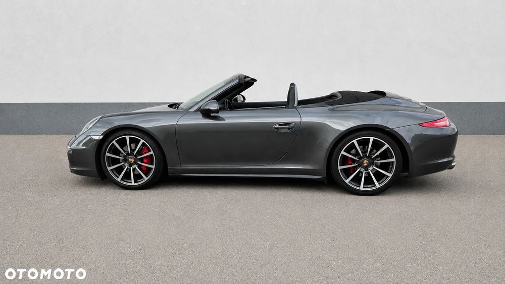 Porsche 911 Carrera 4S PDK - 25