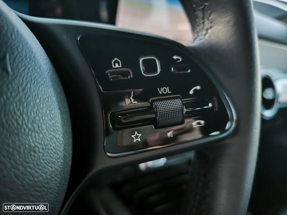 Mercedes-Benz GLB 180 d Style - 36