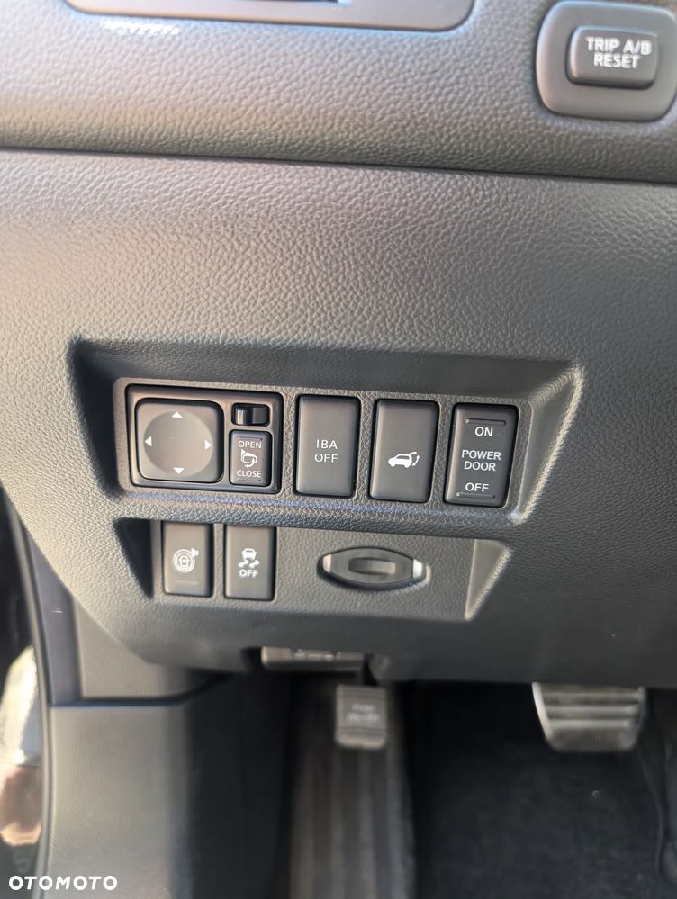 Infiniti QX70 5.0 AWD S Premium - 6