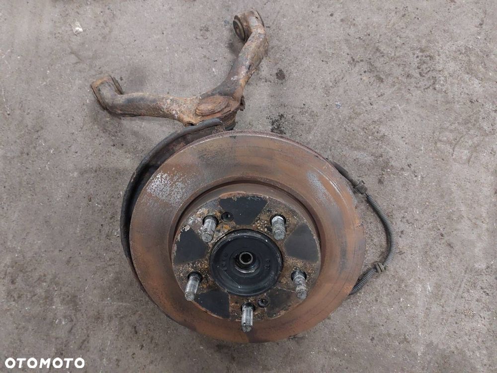 PIASTA ZWROTNICA PRAWY PRZÓD SSANGYONG KYRON I 2.0 XDI - 1