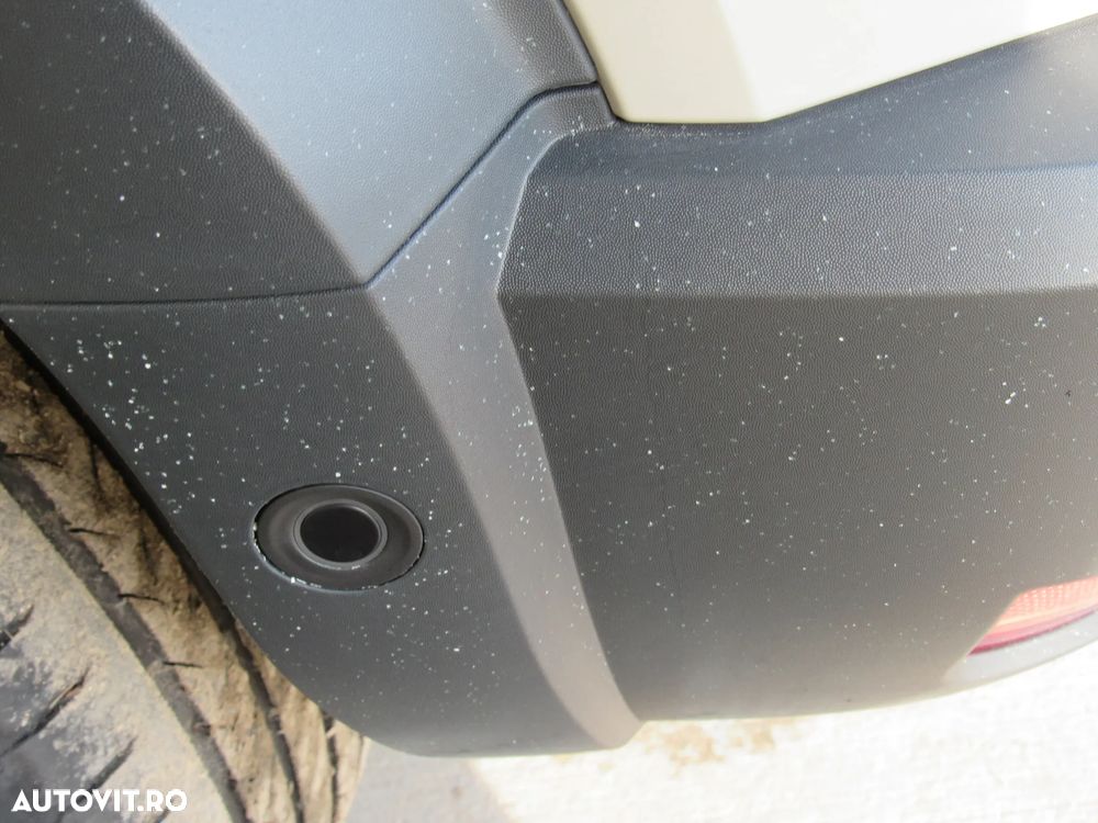 Dacia Duster 140 Journey - 28