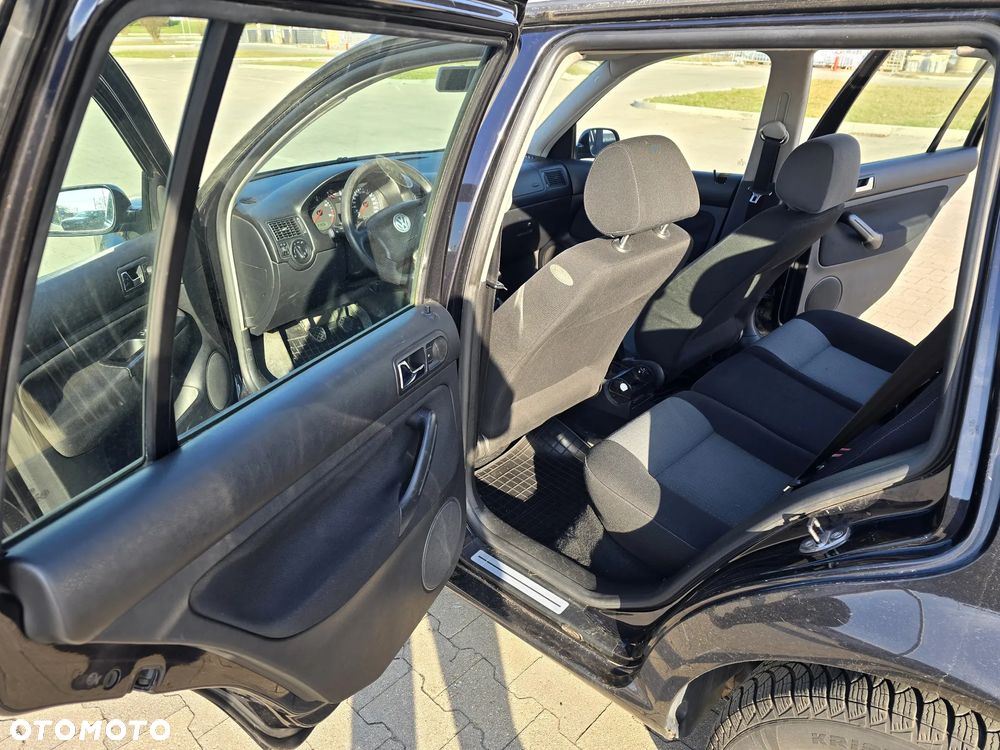 Volkswagen Golf 1.9 TDI Basis - 12