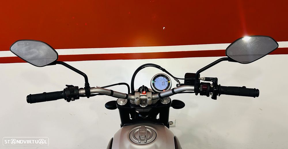 Ducati Scrambler ICON 800 SILVER ICE - 11
