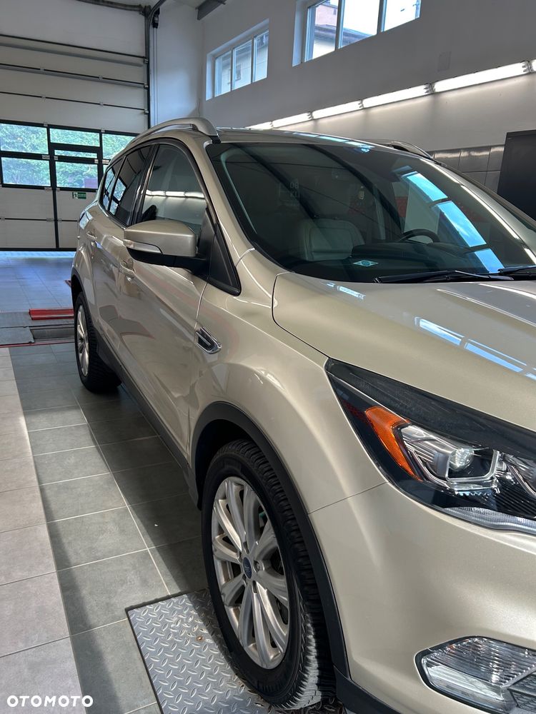 Ford Escape - 15