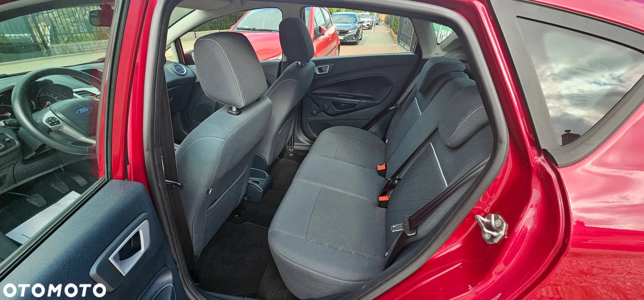 Ford Fiesta 1.25 Champions Edition - 14