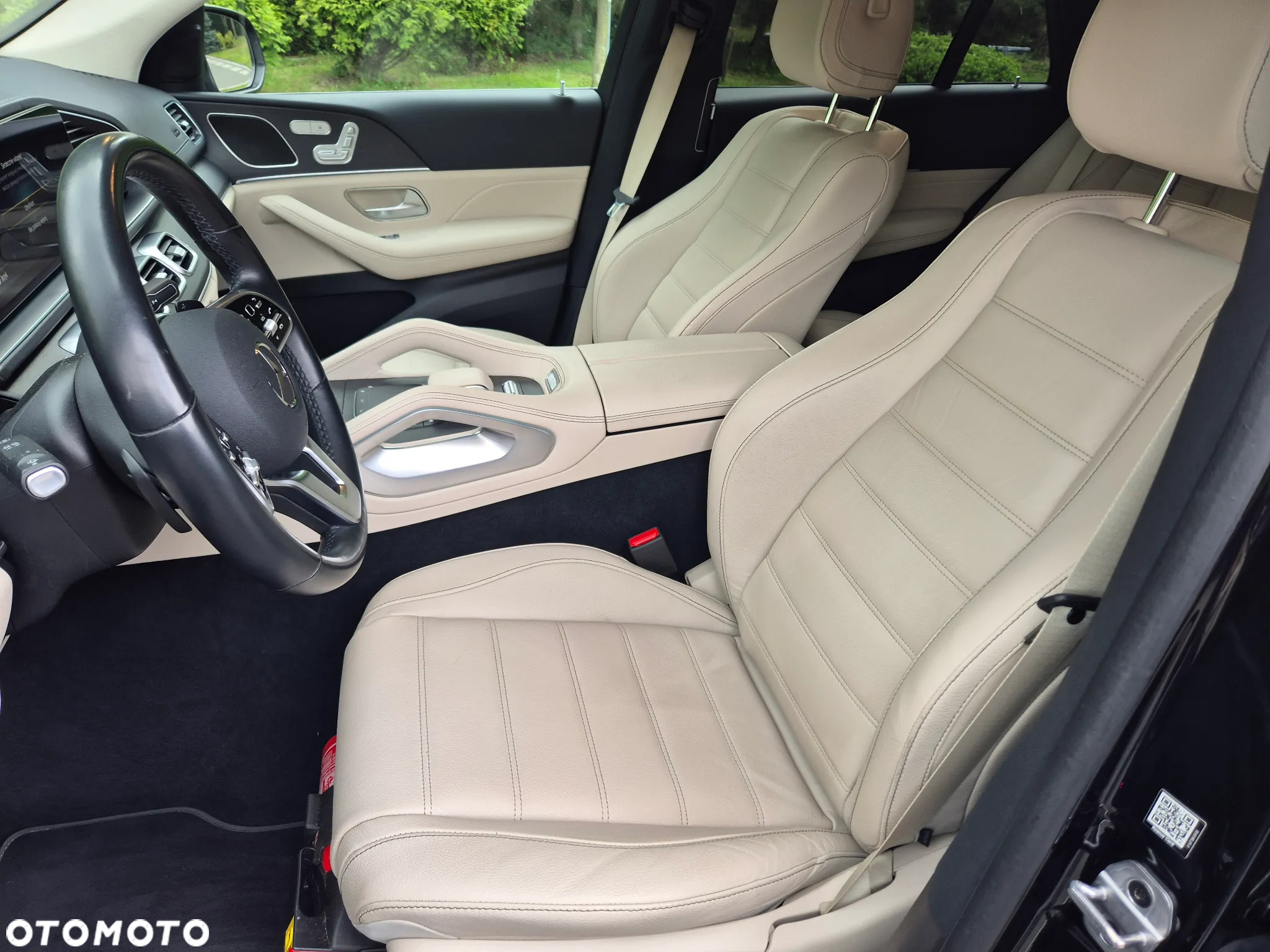 Mercedes-Benz GLE 300 d 4-Matic - 29