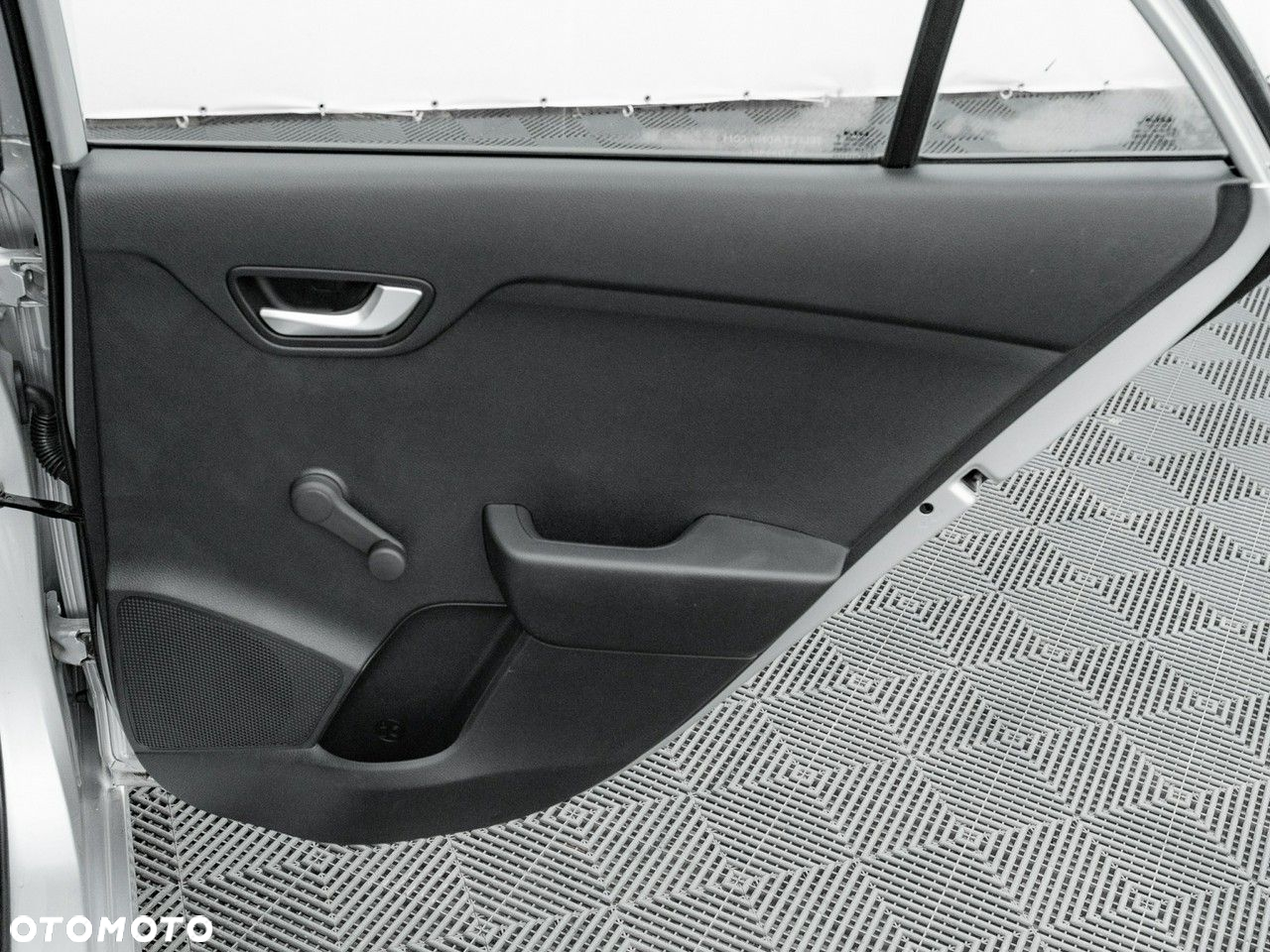 Kia Rio 1.2 M - 30