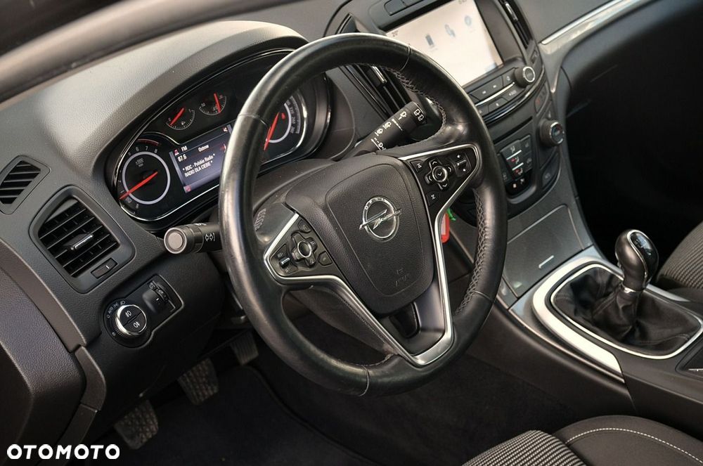 Opel Insignia - 13