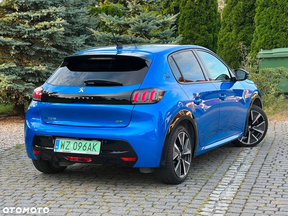 Peugeot 208 GT - 8