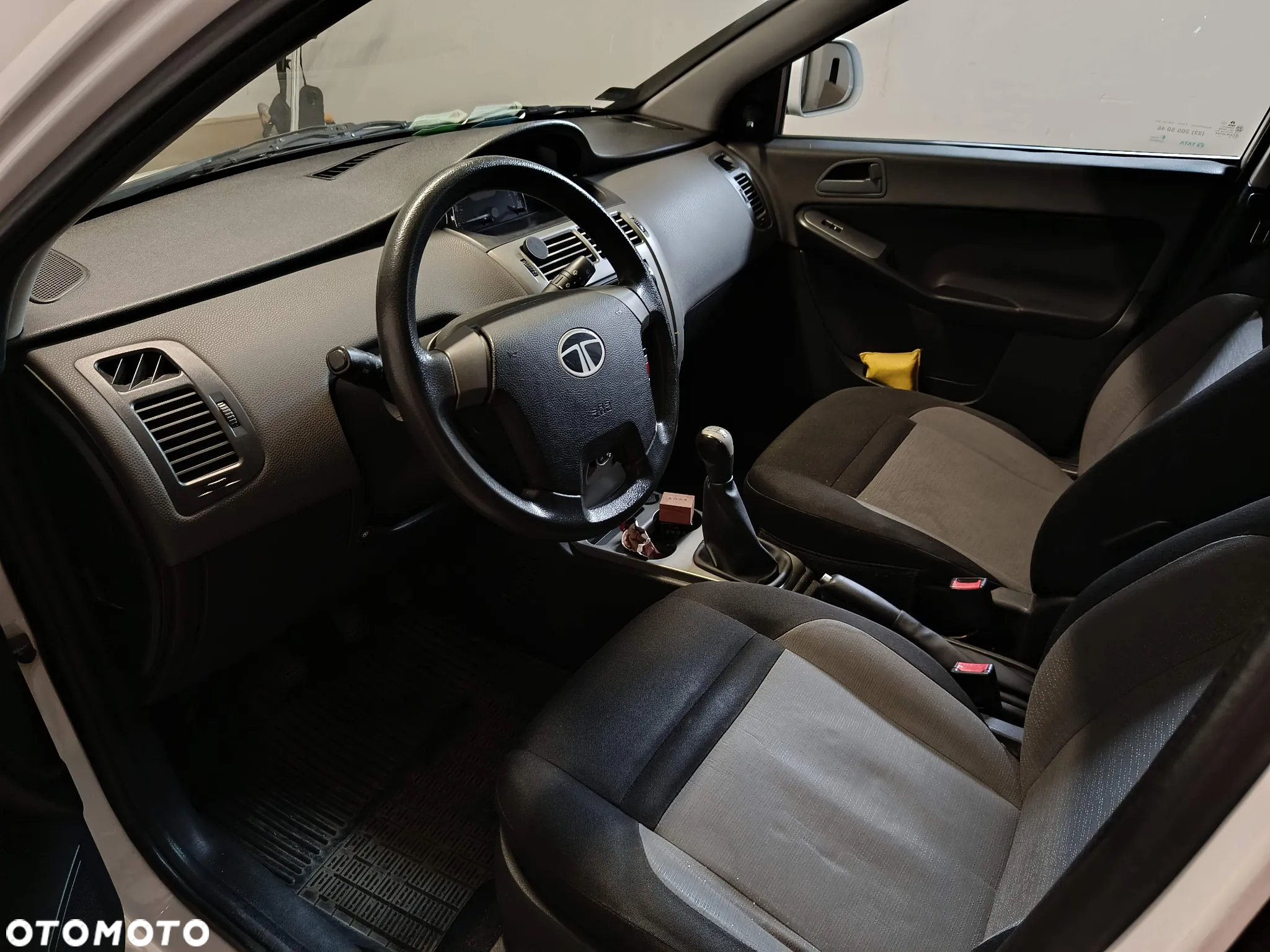 Tata Indica Vista 1.4 Safire - 5