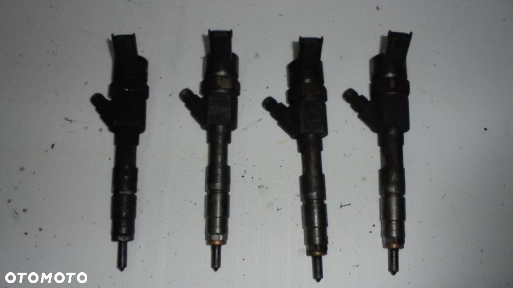 WTRYSK WTRYSKI LAGUNA II 1.9 DCI 8200100272 - 1