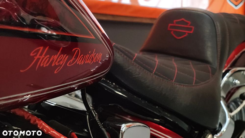 Harley-Davidson Softail Heritage Classic - 33