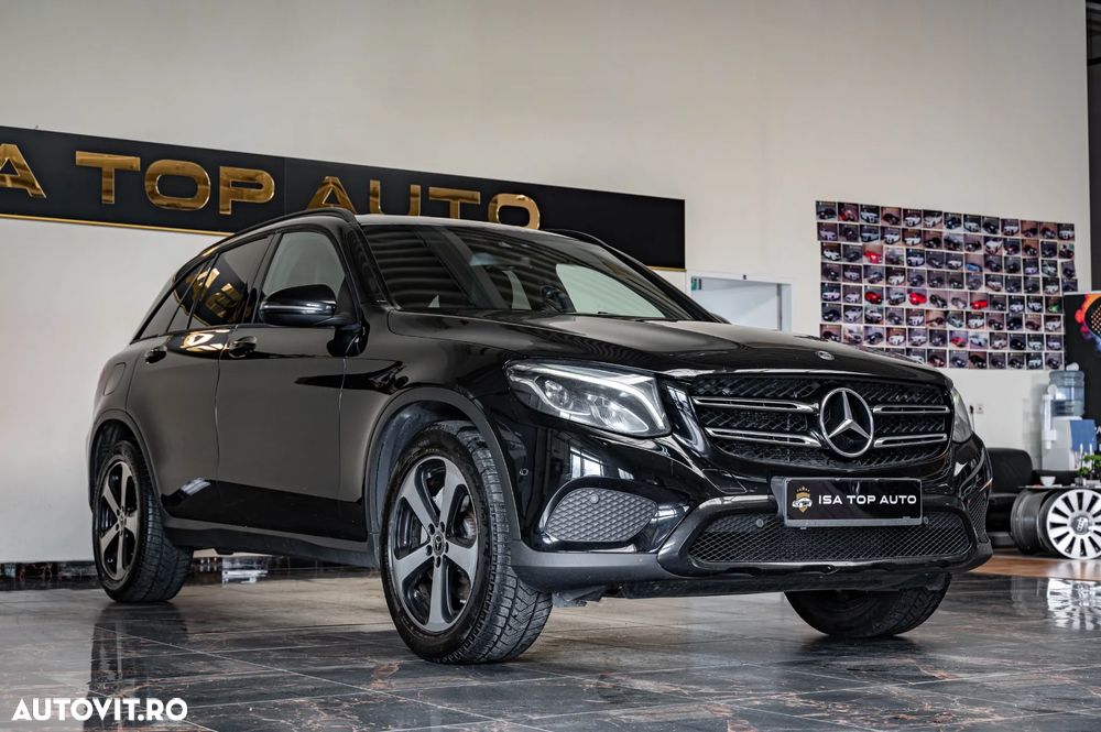 Mercedes-Benz GLC 250 4MATIC 9G-TRONIC AMG Line - 38