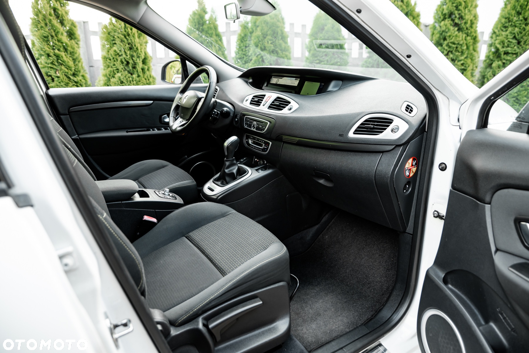 Renault Scenic 2.0 16V Expression - 23