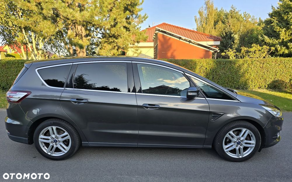 Ford S-Max 2.0 TDCi Titanium - 34