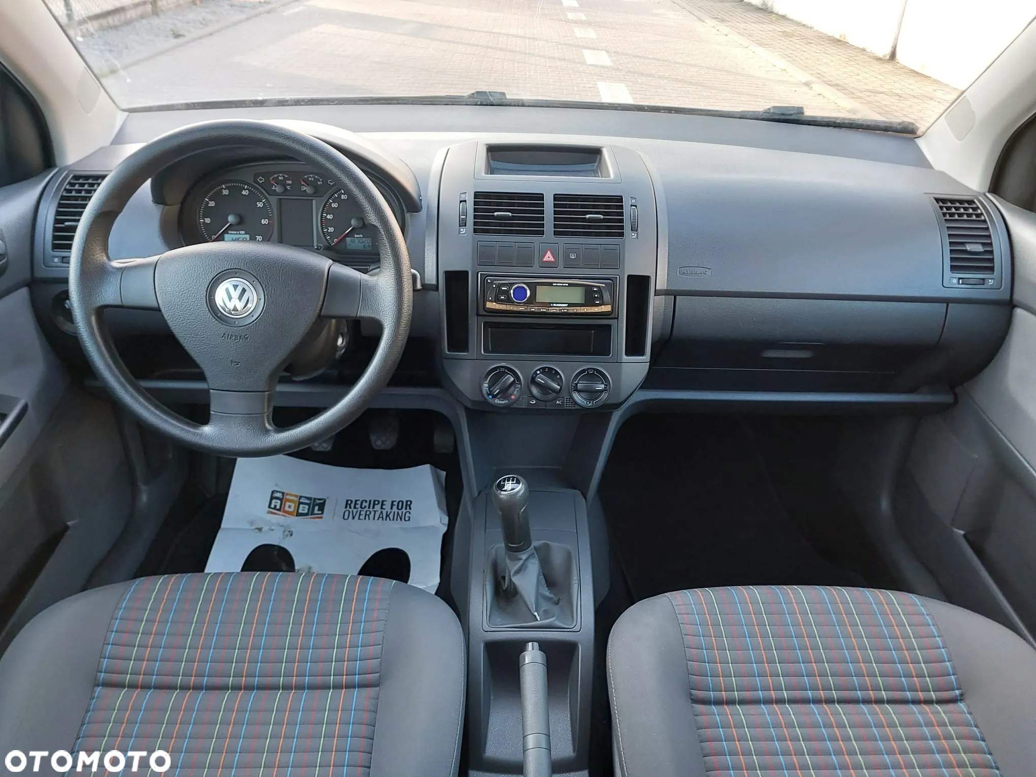 Volkswagen Polo 1.2 Team - 11