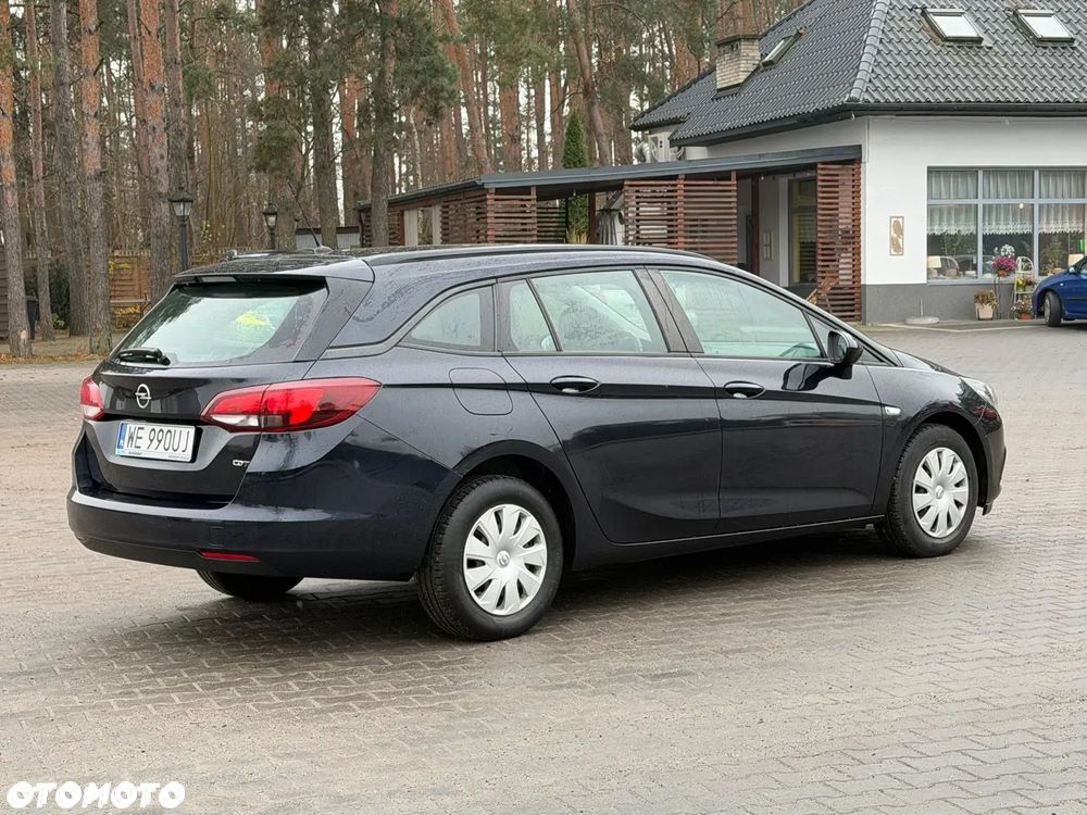 Opel Astra 1.6 CDTI Enjoy - 23