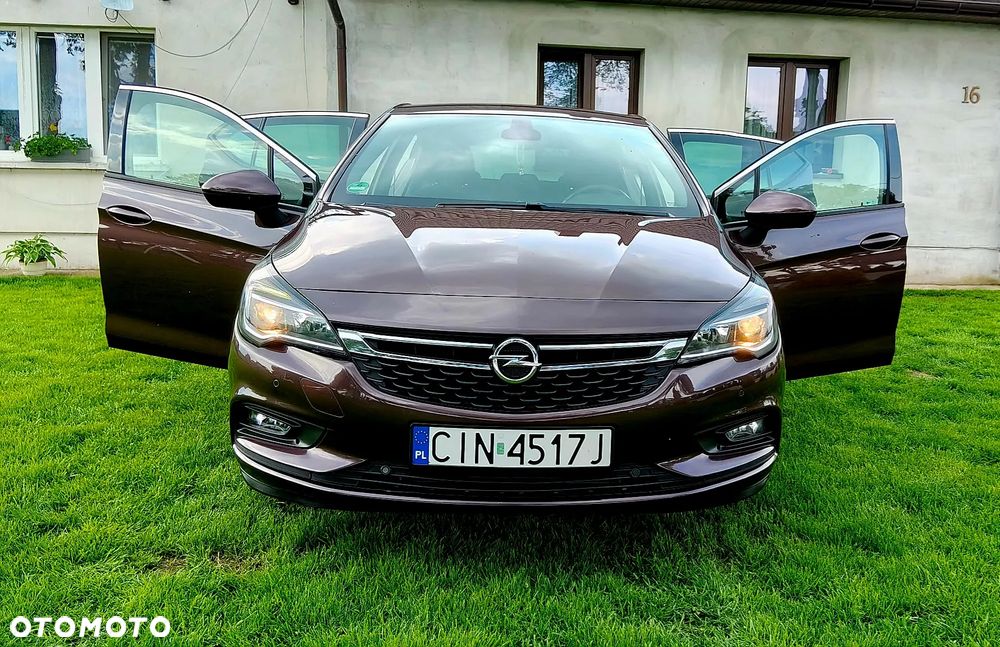 Opel Astra 1.4 Turbo Innovation - 11
