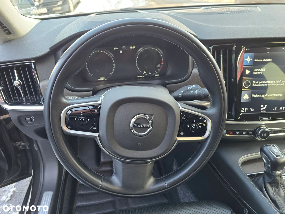 Volvo V90 Cross Country T6 AWD - 13