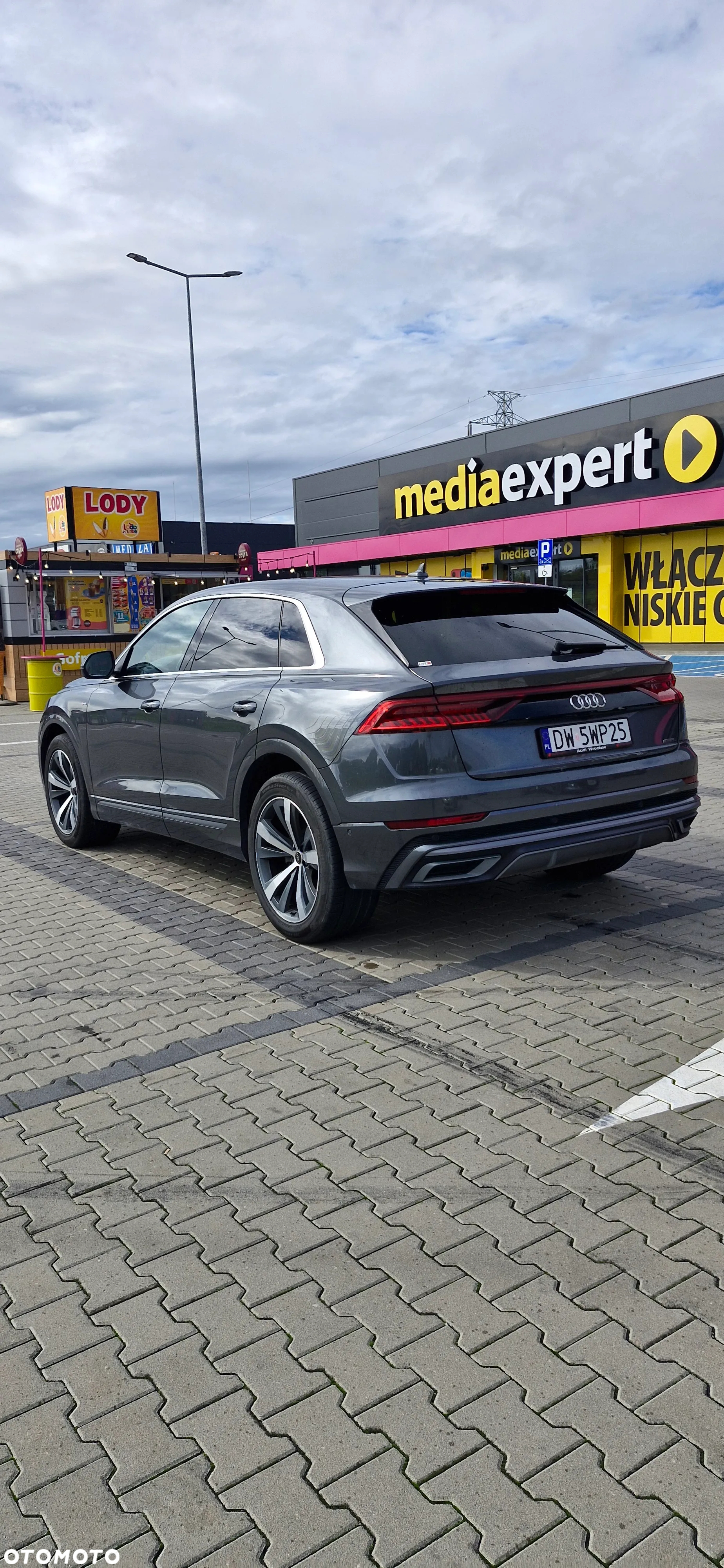 Audi Q8 - 5