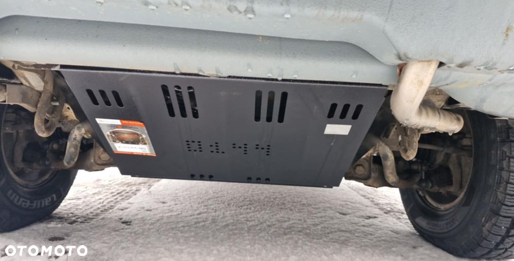 Hyundai H-1 Starex - 40