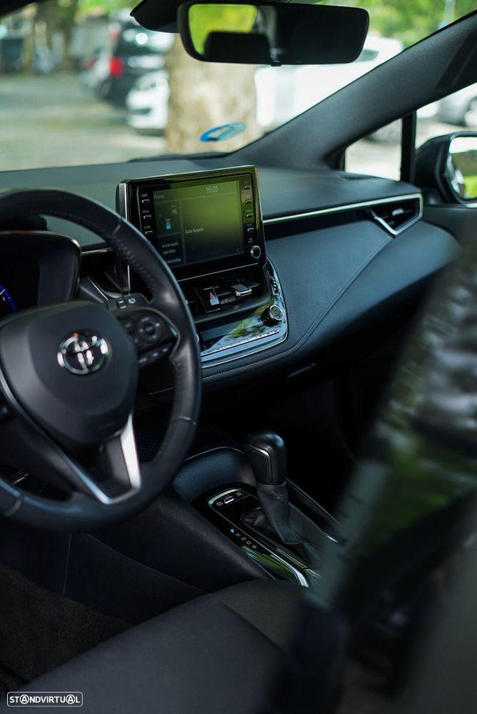 Toyota Corolla 1.8 Hybrid Comfort Plus - 16