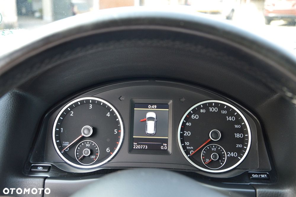 Volkswagen Tiguan - 25