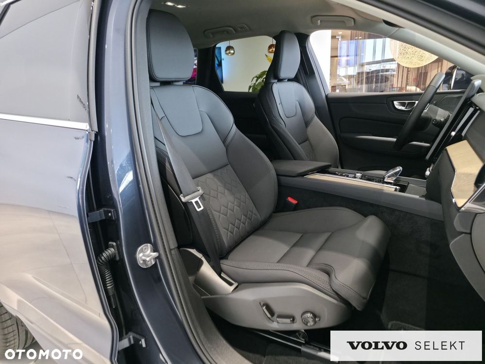 Volvo XC 60 - 26