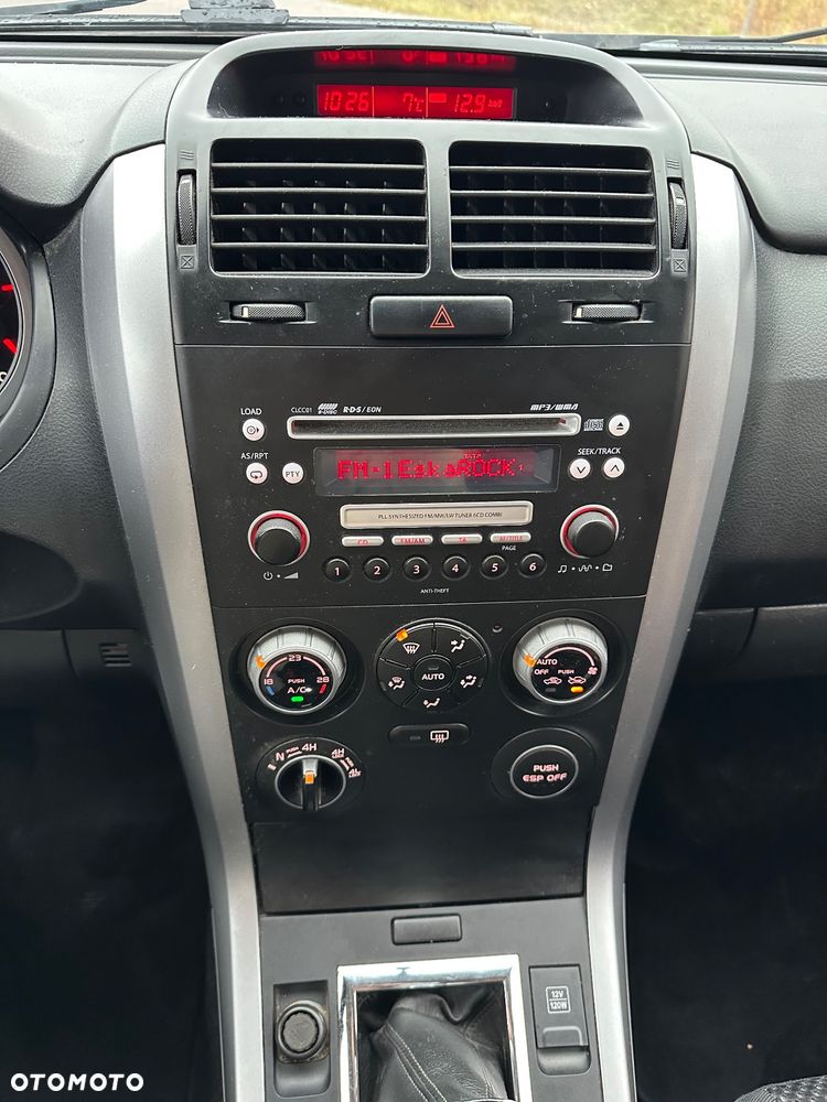 Suzuki Grand Vitara 1.9 DDiS - 30