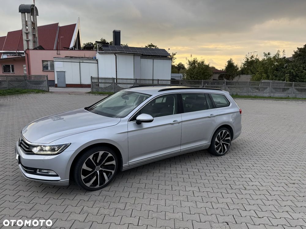 Volkswagen Passat - 10