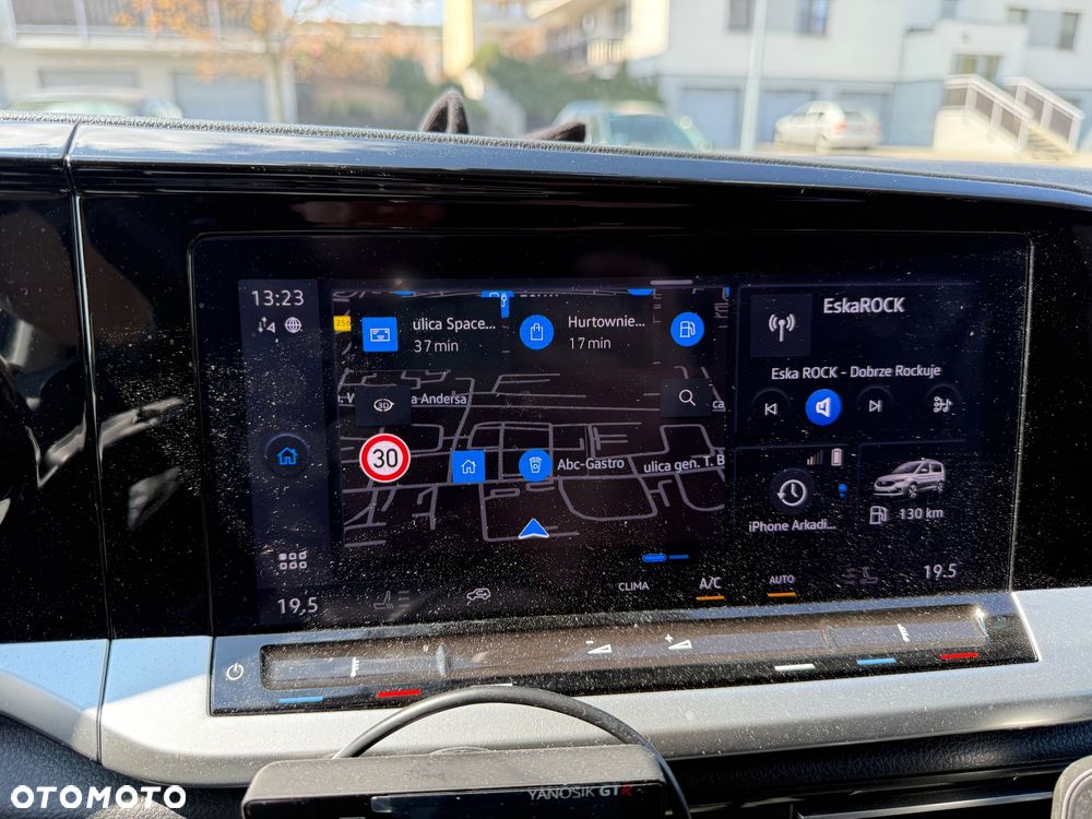 Ford Transit Connect - 10