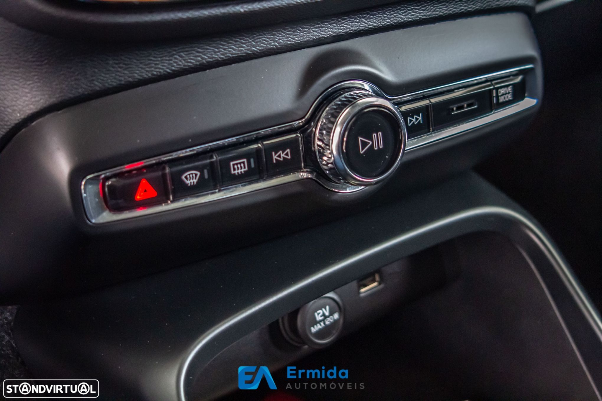 Volvo XC 40 2.0 D3 Geartronic - 56