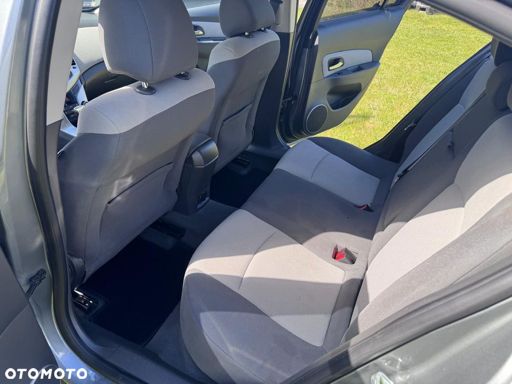 Chevrolet Cruze 2.0 LT - 14