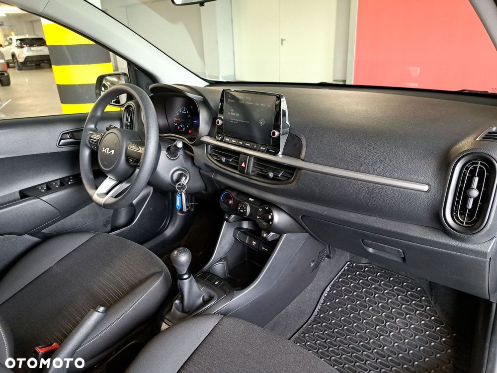 Kia Picanto - 17