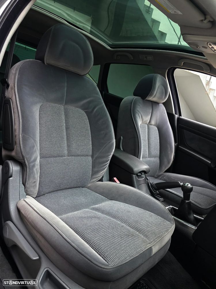 Peugeot 407 SW 1.6 HDi Executive - 49