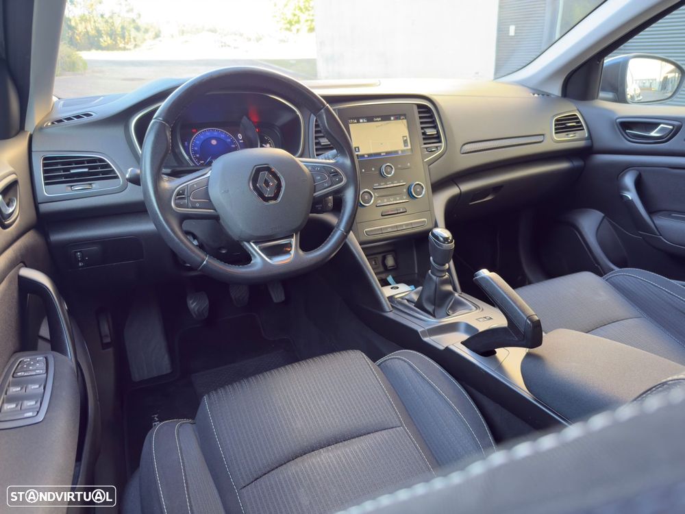 Renault Mégane BLUE dCi 115 ZEN - 9