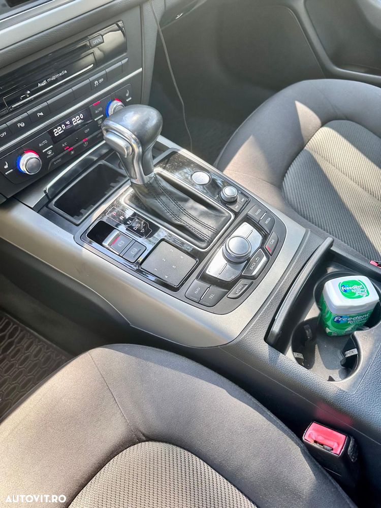 Audi A6 Avant 2.0 TDI Ultra S tronic - 23