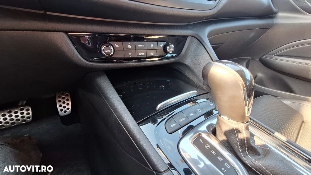 Opel Insignia 2.0 Automatik Business Innovation - 10