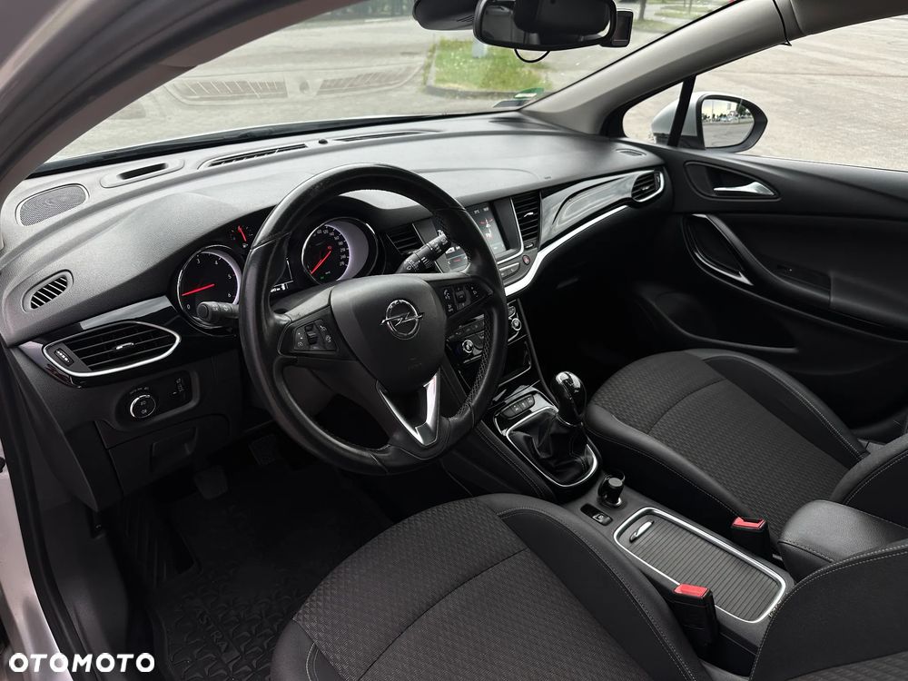 Opel Astra 1.6 CDTI Elite - 10