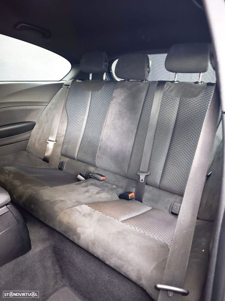 BMW 116 d Pack M - 11