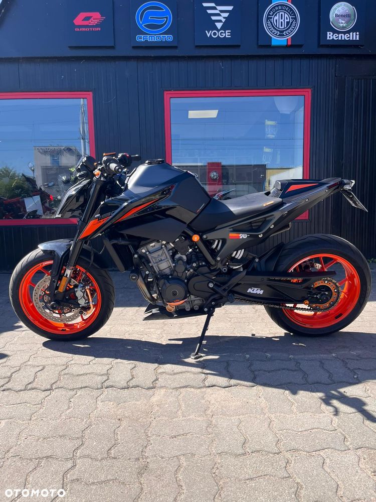 KTM Duke 790 - 2