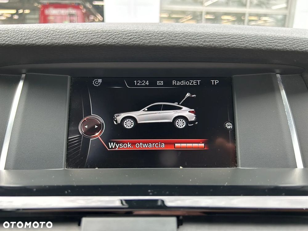 BMW X4 xDrive28i Advantage - 38