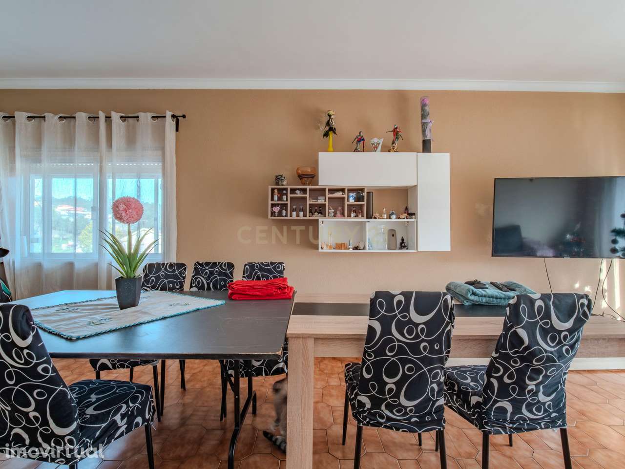 Excelente apartamento T3 na zona mais procurada de São Pedro da Cova - Grande imagem: 2/30