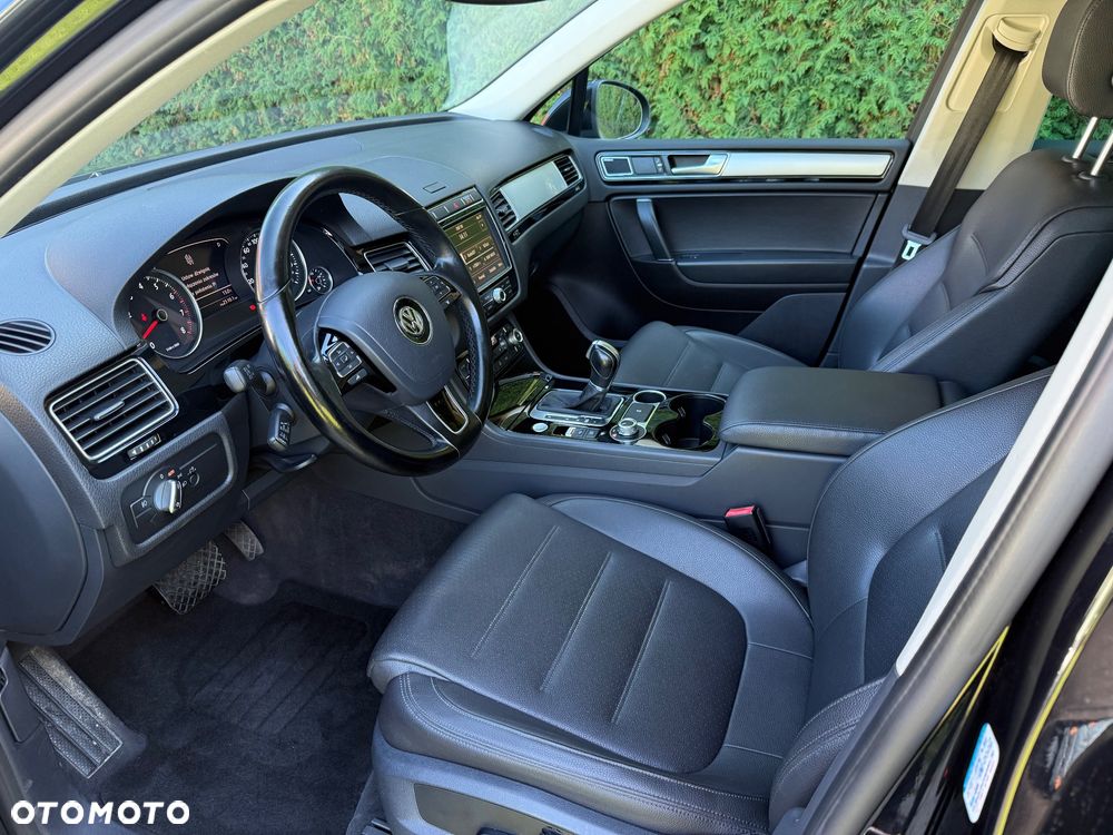 Volkswagen Touareg - 11