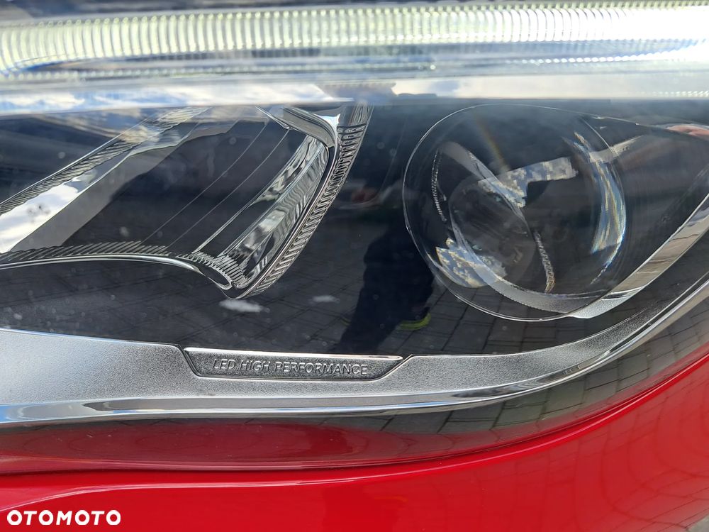 Mercedes-Benz GLA 180 d 7G-DCT Urban - 17