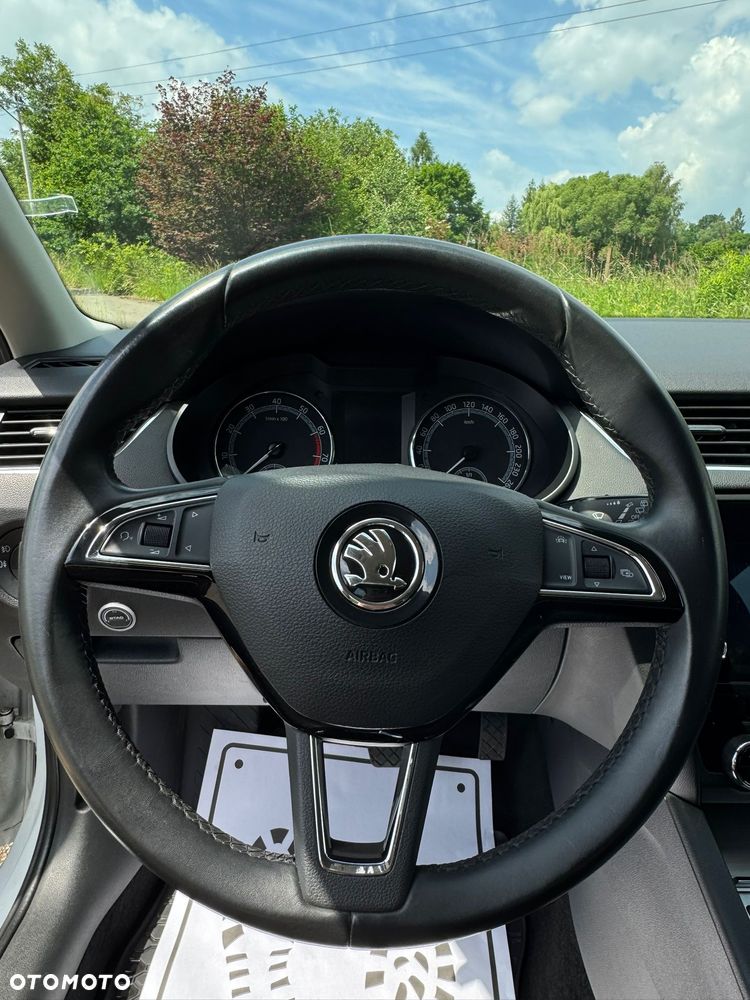 Skoda Octavia 1.5 TSI ACT DSG Ambition - 19