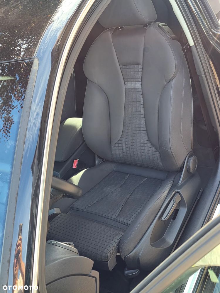 Audi A3 3-drzwiowe 1.4 TFSI S line Sportpaket - 28