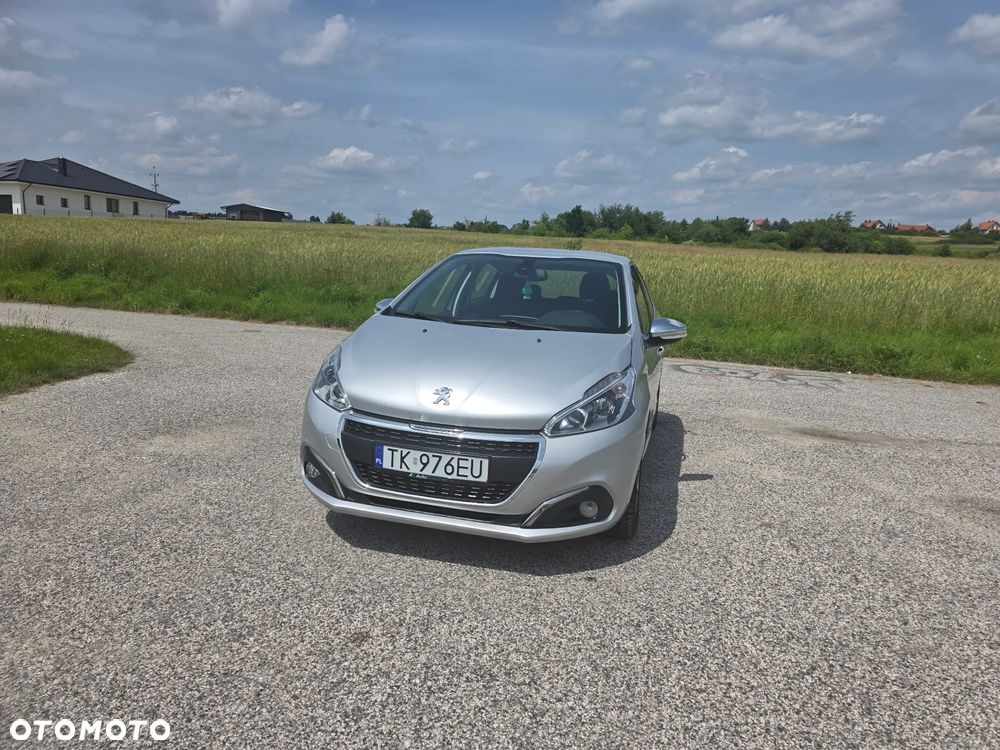 Peugeot 208 1.2 PureTech Allure S&S - 2