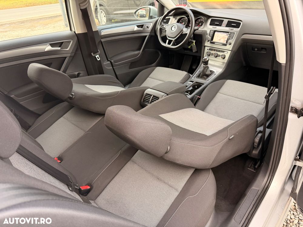 Volkswagen Golf 1.2 TSI BlueMotion Technology Comfortline - 22