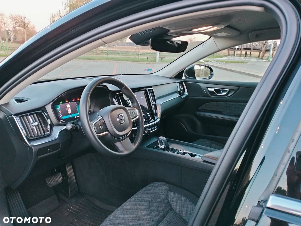 Volvo V60 B3 B Core - 6